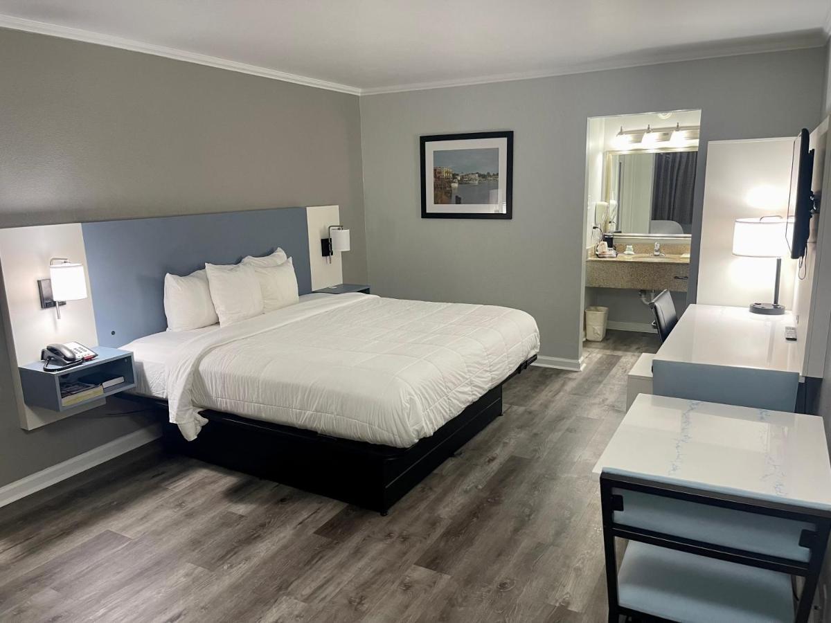 Quality Inn & Suites Georgetown Exteriér fotografie